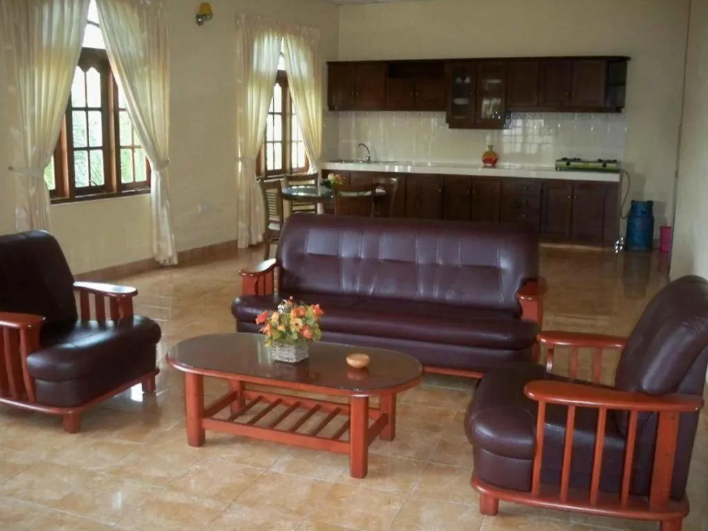 Yoho Hotel Red Rose Negombo Sri Lanka