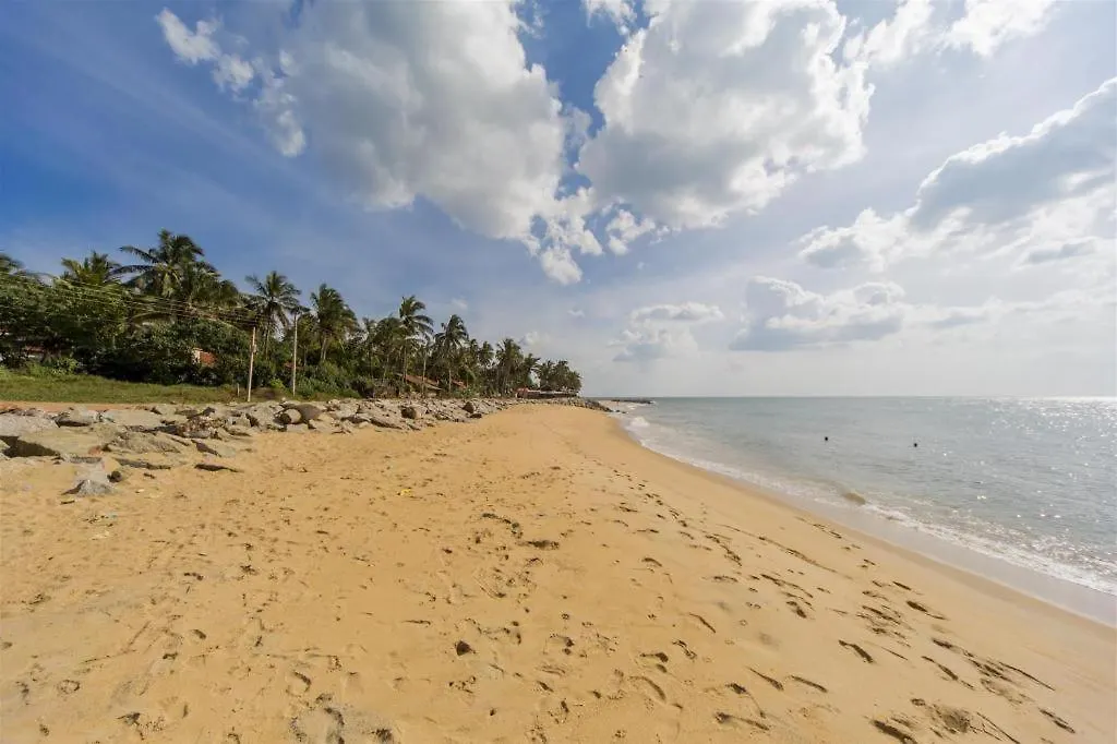 **  Yoho Hotel Red Rose Negombo Sri Lanka